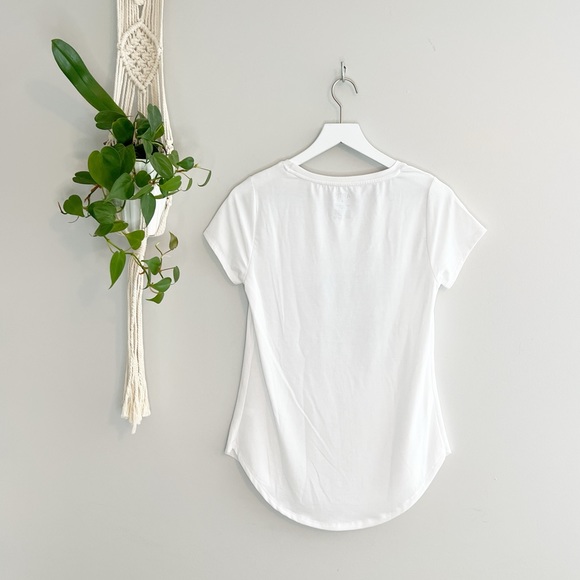 NWT White Graphic Tee (Size Small) - Picture 2 of 5